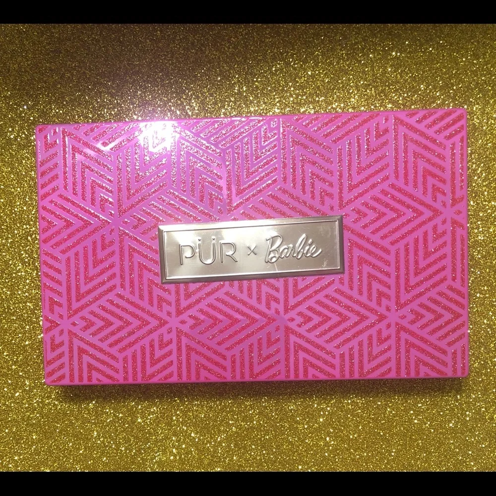BNIB! PUR X Barbie Eyeshadow Palette in Endless Possibilities 2 💖
